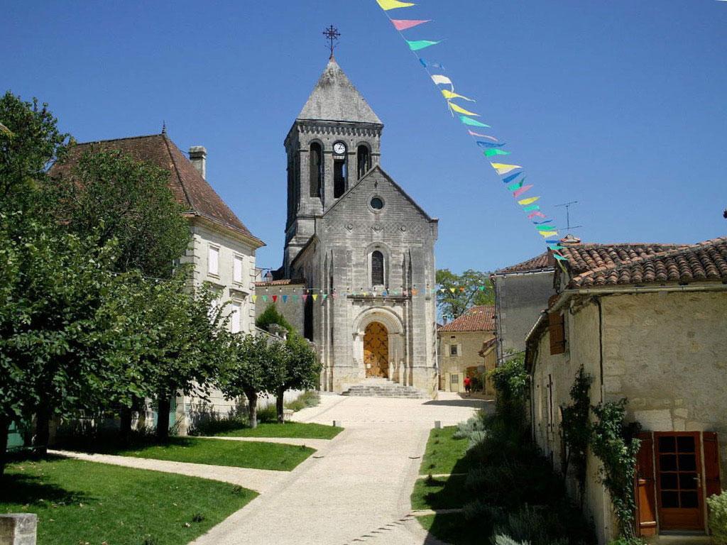 Au Pied du Chateau Bourdeilles Extérieur photo